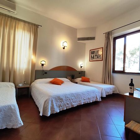 Locanda Menabuoi Donoratico Buitenkant foto
