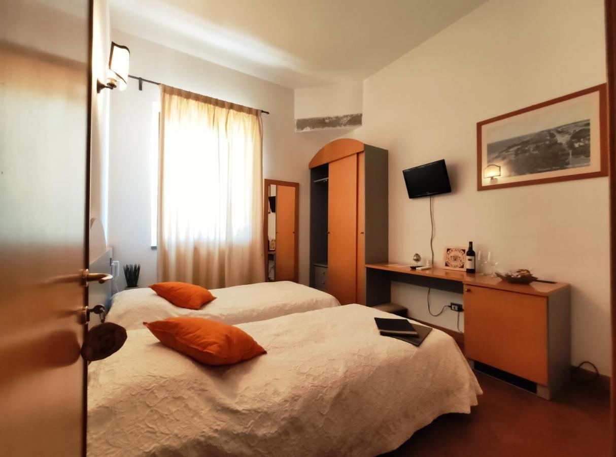Locanda Menabuoi Donoratico Buitenkant foto